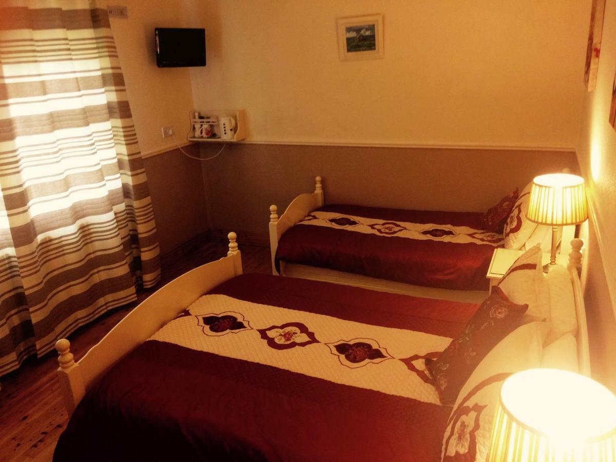 Clai Ban Bed & Breakfast Kilronan  Exterior photo